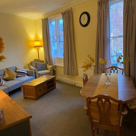 Whitchurch Shropshire Town Duplex Flat Ngoại thất bức ảnh