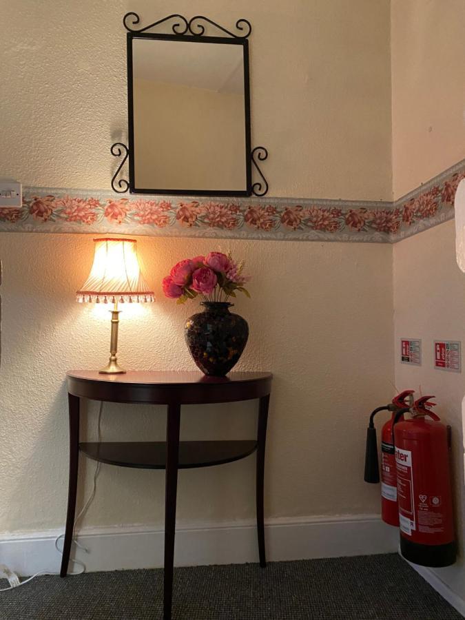 Whitchurch Shropshire Town Duplex Flat Ngoại thất bức ảnh
